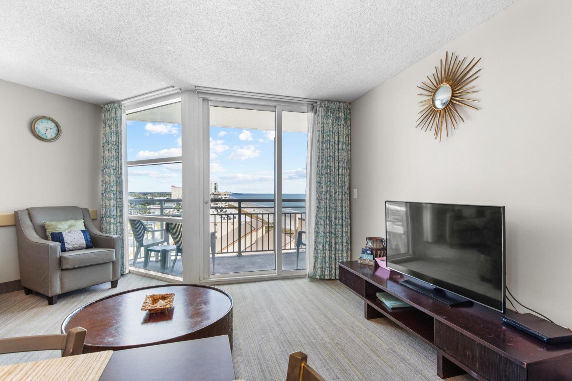 Seaside 3*